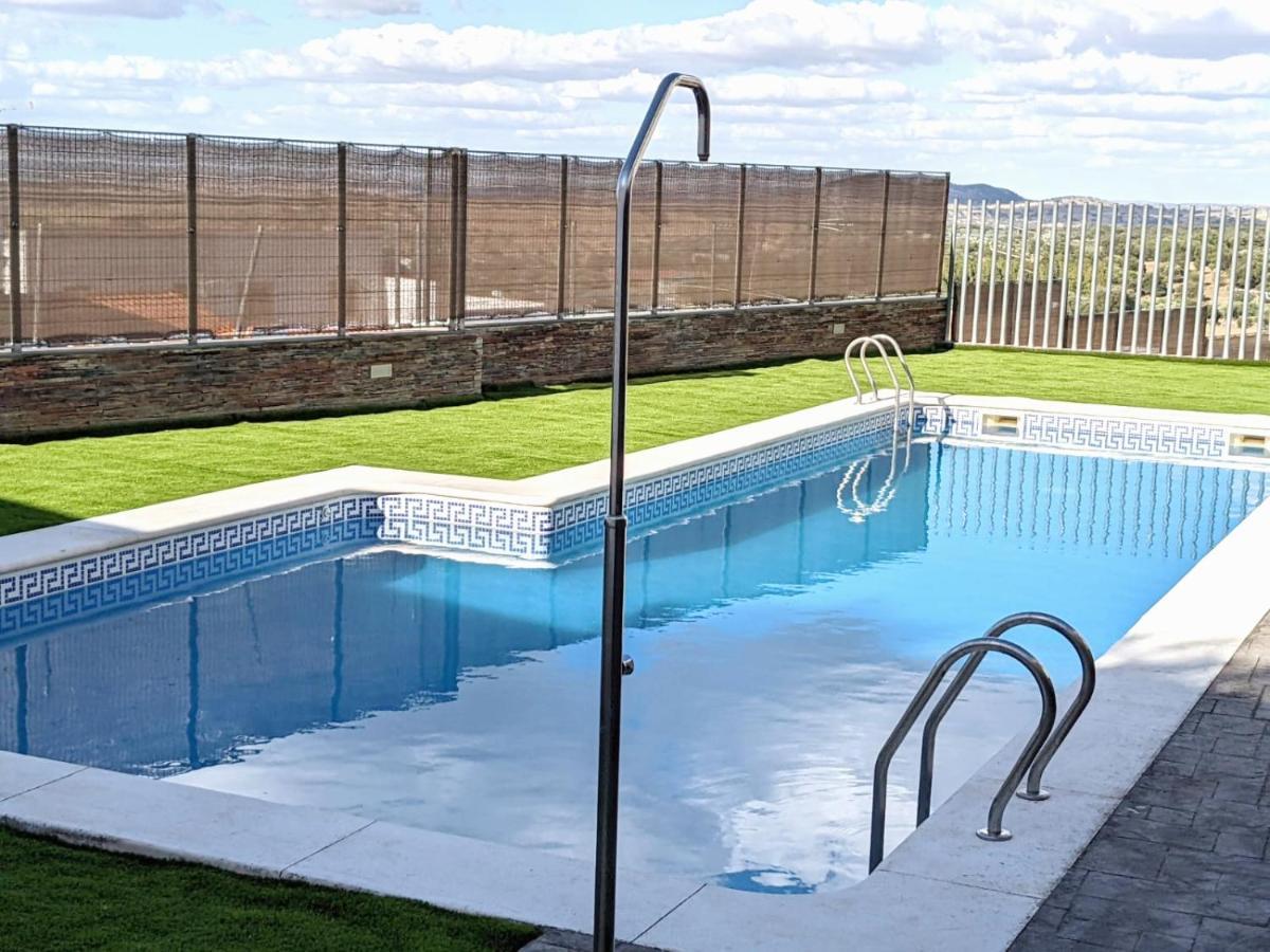 La Martela De Segura Apartamento Rural Piscina Segura de León Eksteriør bilde