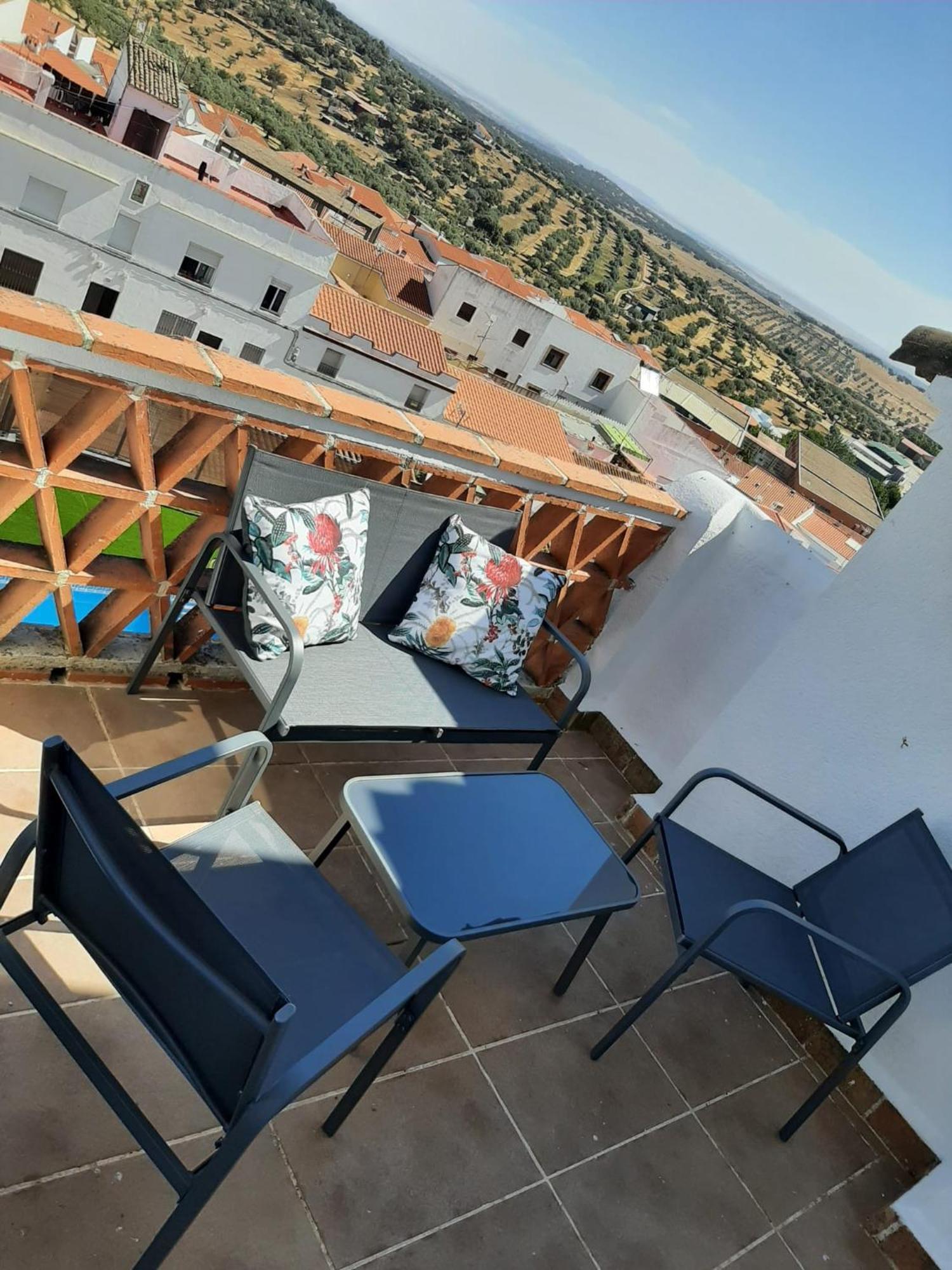 La Martela De Segura Apartamento Rural Piscina Segura de León Eksteriør bilde